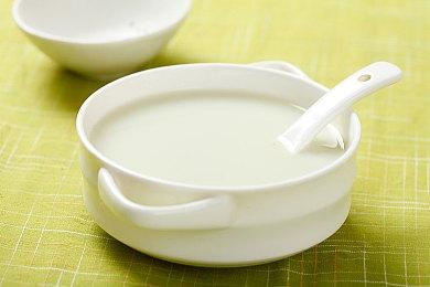 《黑道圣徒：重启版》新预告片展示厨师凯文